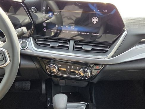 New 2026 Chevrolet Trax ACTIV w/ Driver Confidence Package image 25