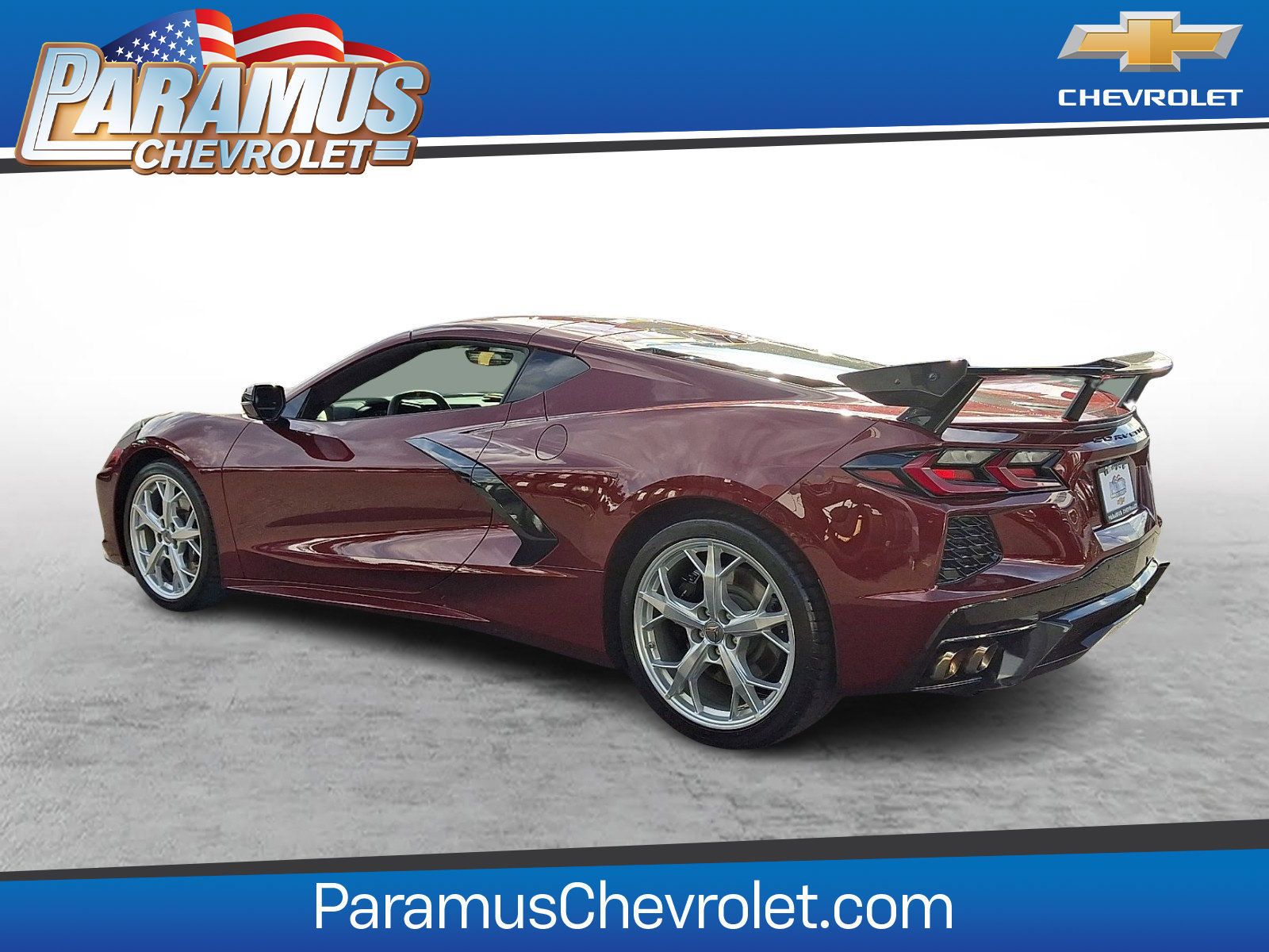 Used 2020 Chevrolet Corvette Stingray Preferred Cpe w/ 2LT Preferred Equipment Group RWD image 4