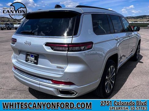 Used 2024 Jeep Grand Cherokee L Overland AWD/4WD image 11