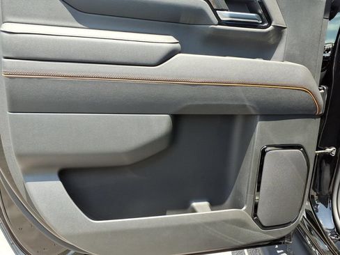 New 2026 GMC Sierra 2500 AT4 w/ Max Trailering Package AWD/4WD image 17