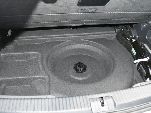 New 2026 Volkswagen Atlas SE image 26