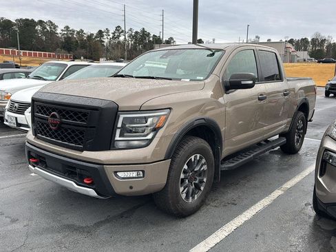 Used 2023 Nissan Titan PRO-4X w/ Pro-4x Convenience Package image 1