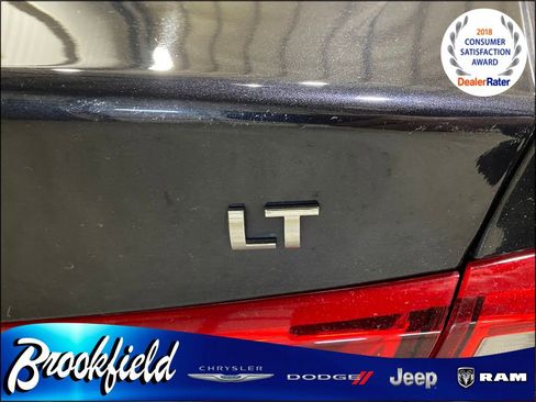 Used 2023 Chevrolet Malibu LT FWD image 11