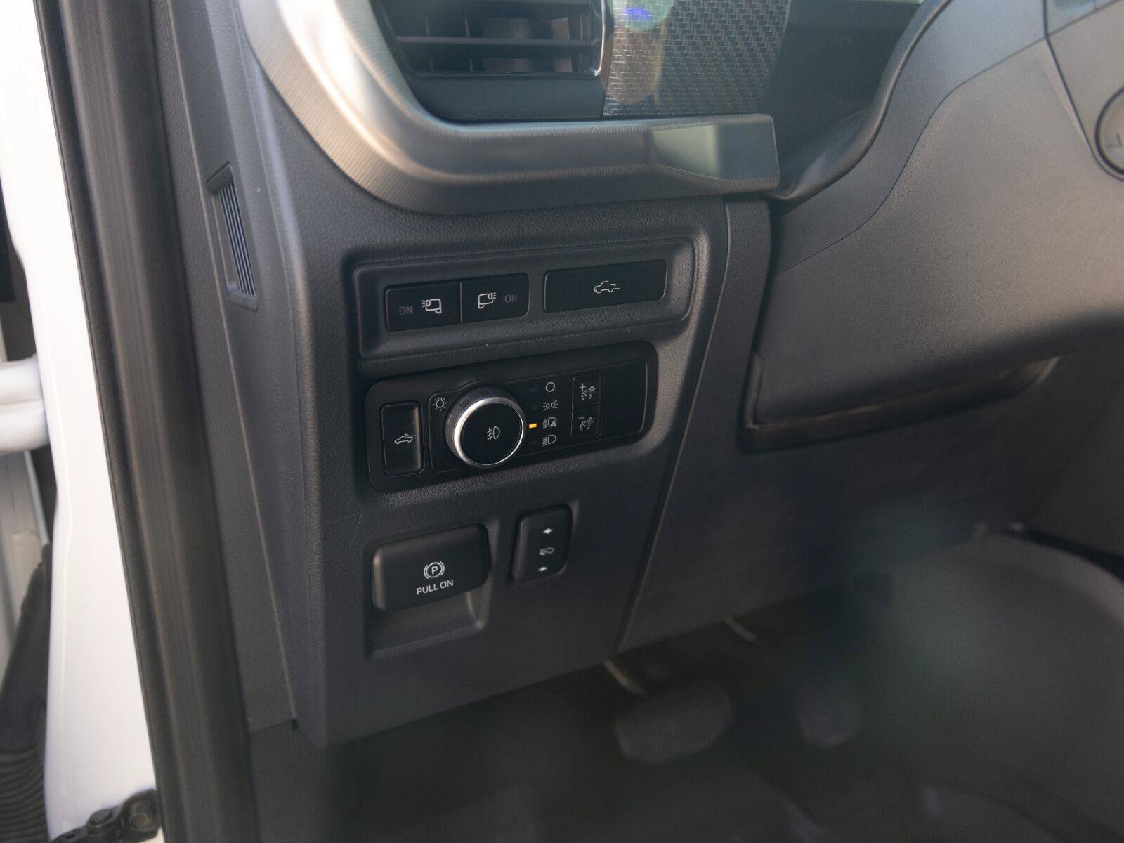 Used 2023 Ford F150 Raptor AWD/4WD image 25