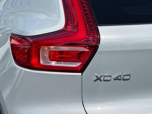 New 2026 Volvo XC40 B5 Plus AWD/4WD image 26