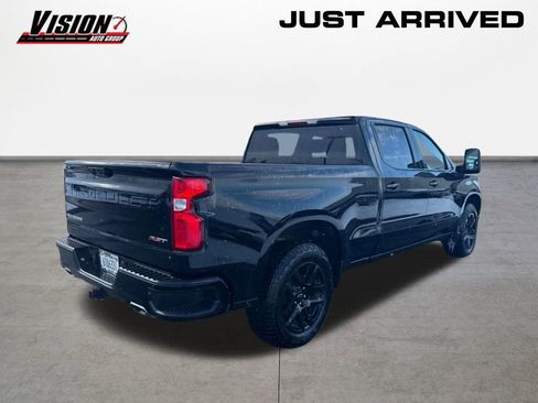 Used 2024 Chevrolet Silverado 1500 RST w/ Z71 Off-Road Package image 5