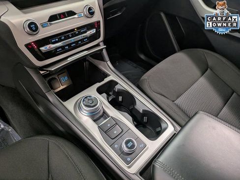 Certified 2023 Ford Explorer XLT image 14