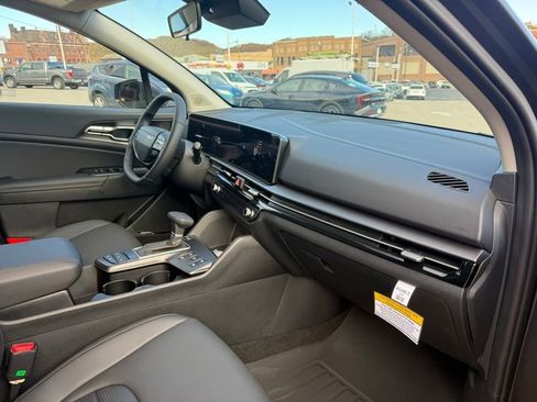 New 2026 Kia Sportage SX image 18