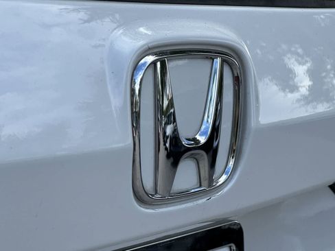 Used 2024 Honda CR-V EX image 10