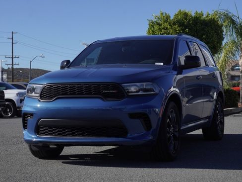 Used 2025 Dodge Durango GT w/ Blacktop Package image 9