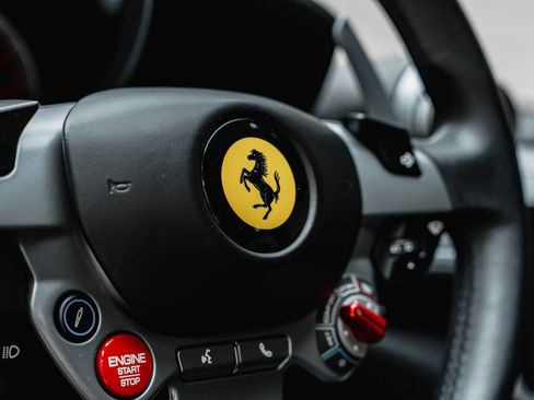Used 2018 Ferrari GTC4Lusso T RWD image 39