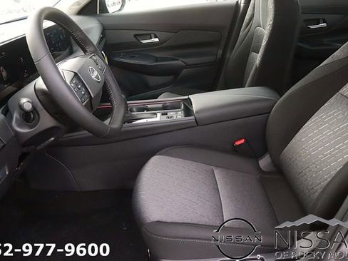 New 2026 Nissan Sentra SV FWD image 12