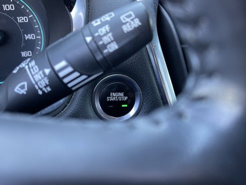 Used 2019 Chevrolet Traverse LT w/ LPO, Floor Liner Package image 22