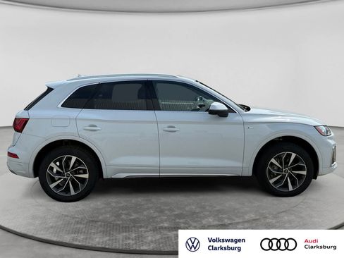 Used 2023 Audi Q5 2.0T Premium Plus w/ Premium Plus Package AWD/4WD image 4