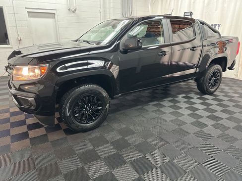 Used 2022 Chevrolet Colorado Z71 w/ Trail Boss Package AWD/4WD image 5