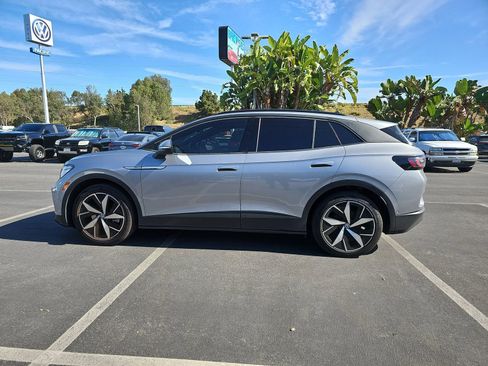 Used 2023 Volkswagen ID.4 Pro S image 8