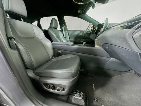 Used 2023 Lexus RX 350 Premium image 31