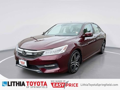 Used 2017 Honda Accord Touring image 1