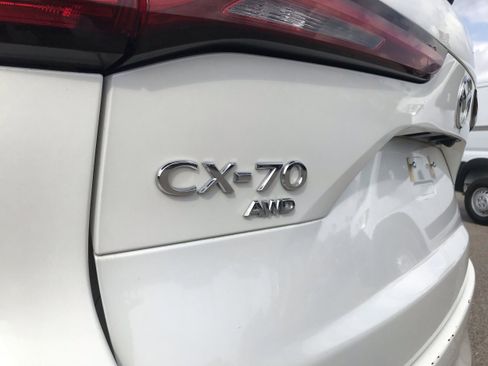 Used 2025 MAZDA CX-70 3.3 Turbo w/ Preferred Package image 10