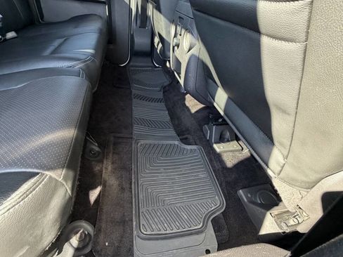 Used 2016 Ford F350 Lariat w/ Lariat Ultimate Package image 41