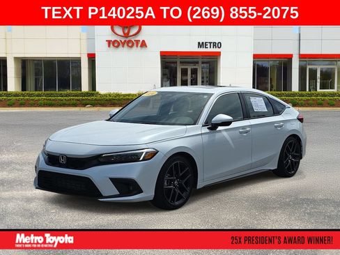 Used 2024 Honda Civic Sport Touring image 1