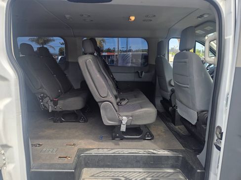 Certified 2019 Ford Transit 350 XLT RWD image 9