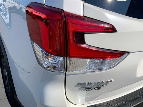 Used 2021 Subaru Forester Premium AWD/4WD image 27