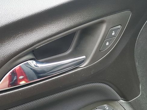 Used 2024 Chevrolet Equinox RS image 19