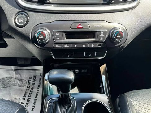 Used 2020 Kia Sorento EX AWD/4WD image 28