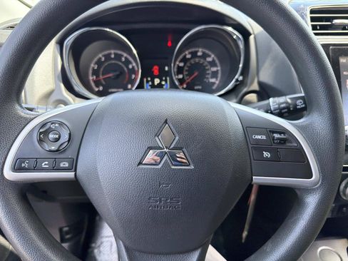Used 2020 Mitsubishi Outlander Sport ES FWD image 16