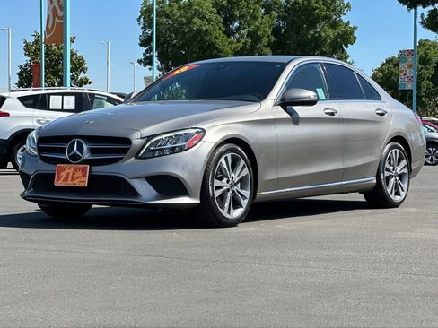 Used 2019 Mercedes-Benz C 300 Sedan image 7