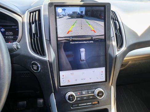 Used 2024 Ford Edge SEL w/ Convenience Package image 20