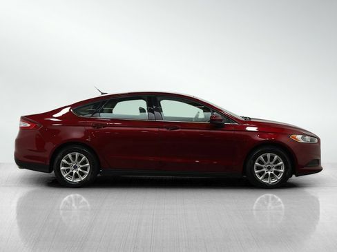 Used 2015 Ford Fusion S image 6