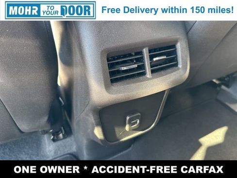 Used 2024 Chevrolet Equinox LT image 33