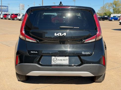Used 2024 Kia Soul LX w/ Option Group 015 image 11