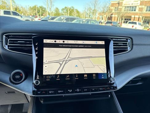 New 2026 Jeep Grand Wagoneer L w/ Premium Group I image 22