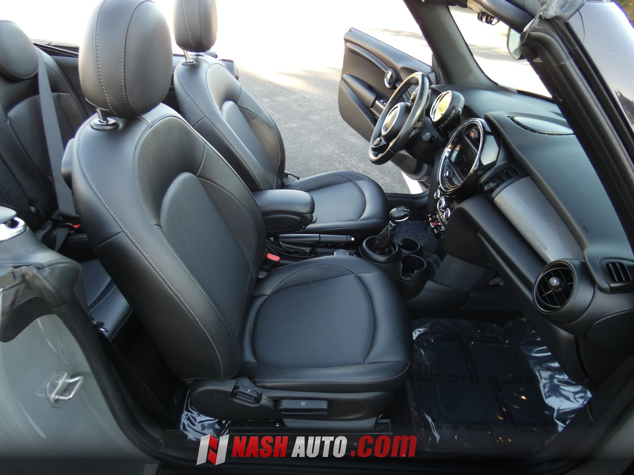 Used 2019 MINI Cooper Convertible FWD image 22