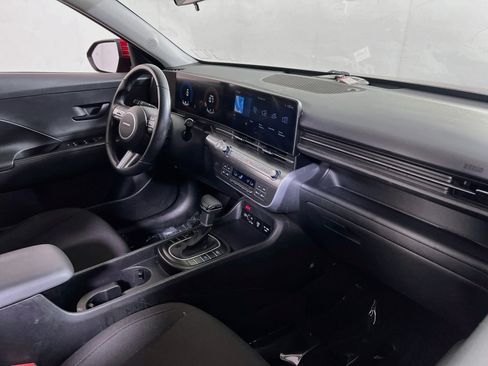 Used 2024 Hyundai Kona SEL AWD/4WD image 26