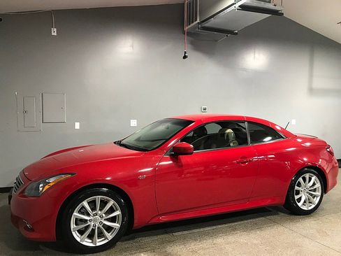 Used 2013 INFINITI G37 2d Convertible w/ Premium Pkg image 14