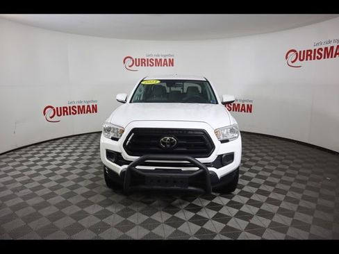 Used 2023 Toyota Tacoma SR AWD/4WD image 11