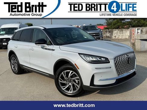 Used 2025 Lincoln Corsair FWD w/ Equipment Group 101A image 1
