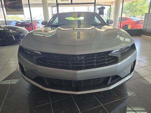 Used 2023 Chevrolet Camaro LT RWD image 8