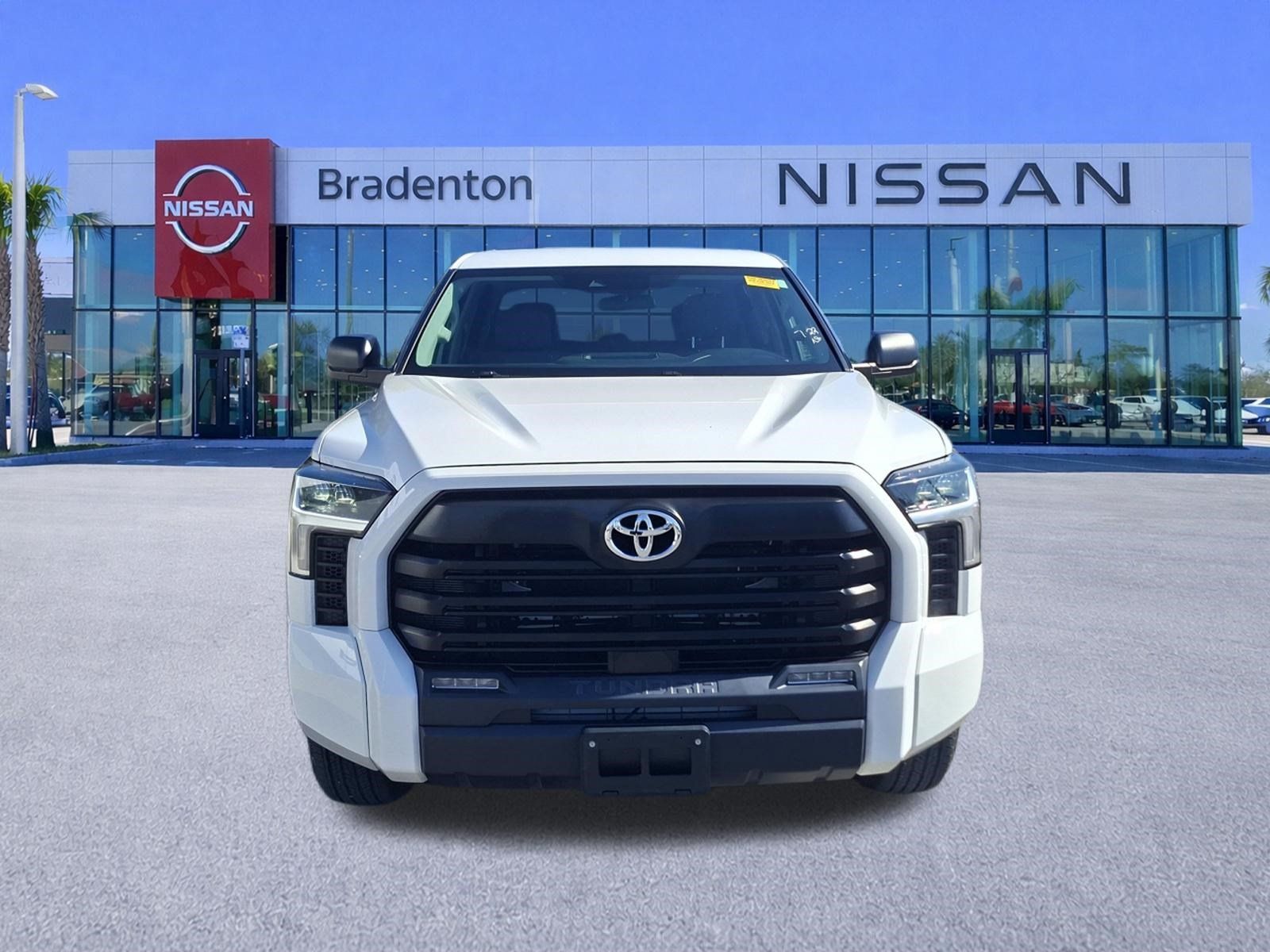 Used 2022 Toyota Tundra SR5 AWD/4WD image 2