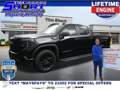 Used 2025 GMC Sierra 1500 Pro w/ Graphite Edition
