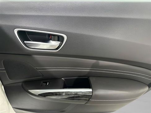 Used 2018 Acura TLX V6 w/ Technology Package FWD image 23