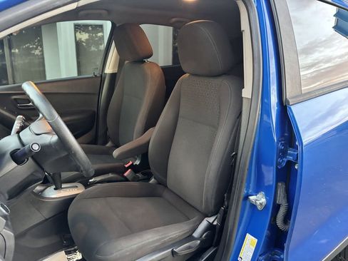 Used 2016 Chevrolet Trax LS image 13