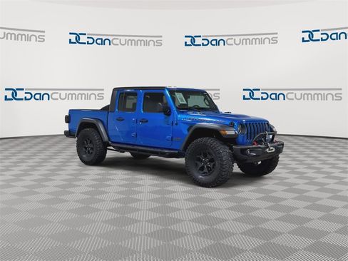 Used 2021 Jeep Gladiator Rubicon image 2