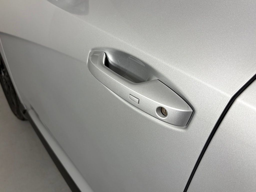 Certified 2025 Nissan Murano SV FWD image 12