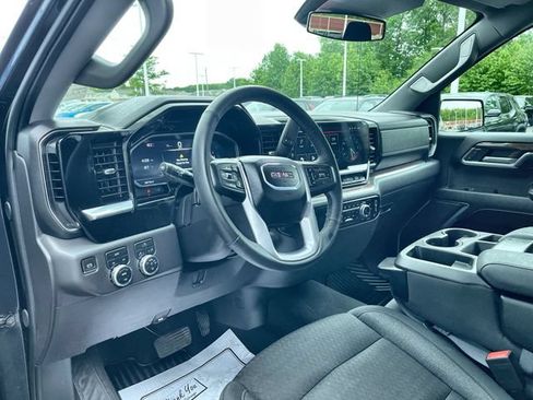 Certified 2024 GMC Sierra 1500 Elevation AWD/4WD image 10