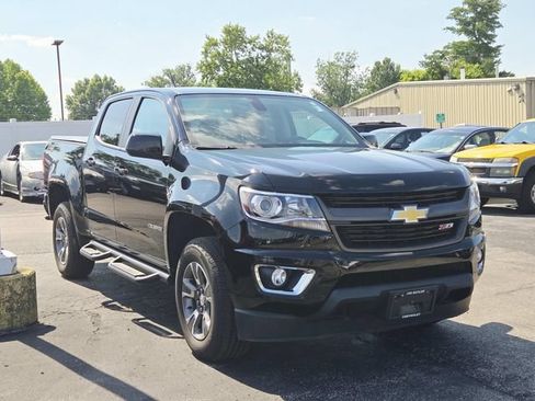 Used 2017 Chevrolet Colorado Z71 AWD/4WD image 4